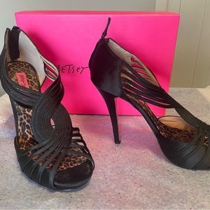 Betsey Johnson Black Satan 9.5